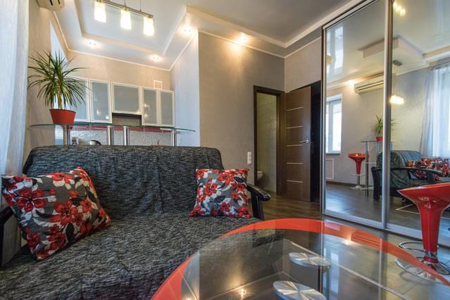 Modern Luxury Studio In The Center Of Kharkiv At Konstitutsii Square 외부 사진