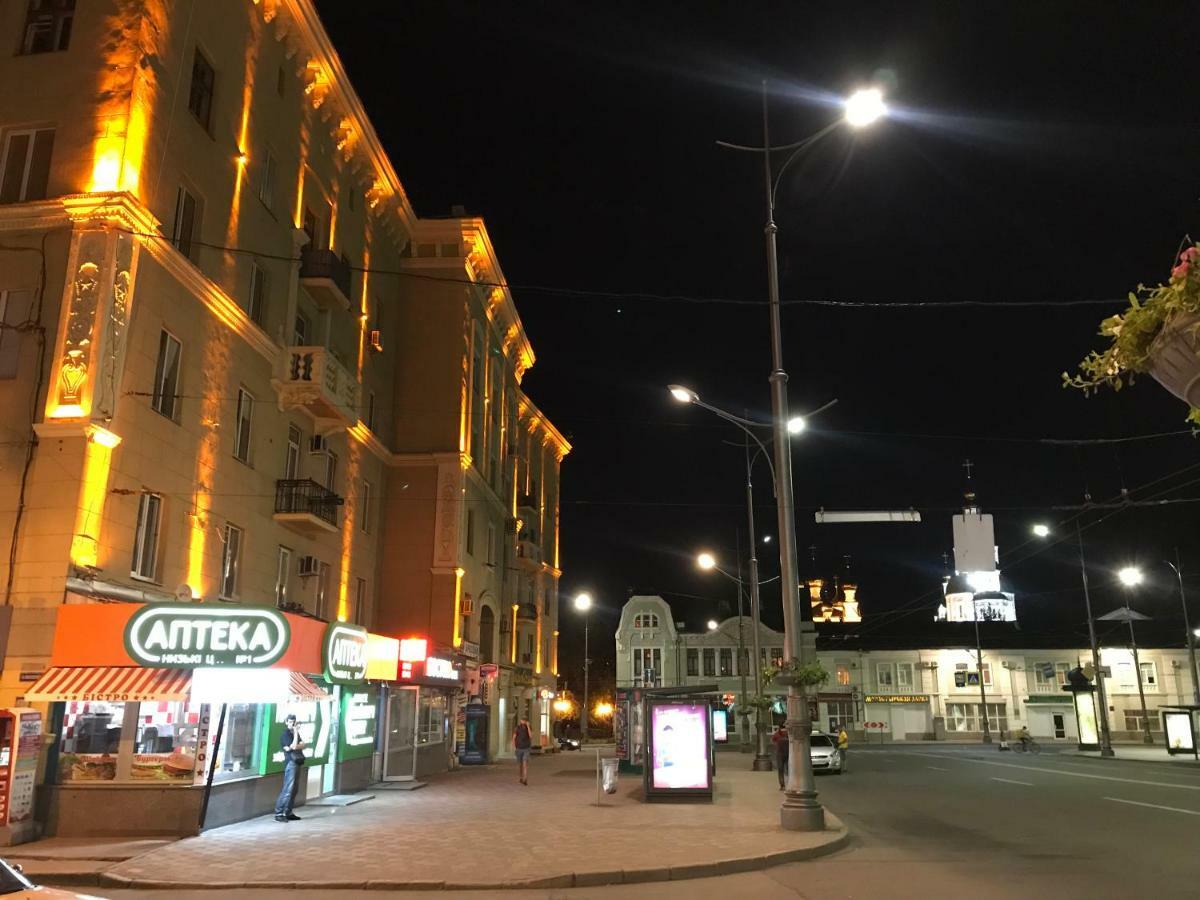 Modern Luxury Studio In The Center Of Kharkiv At Konstitutsii Square 외부 사진